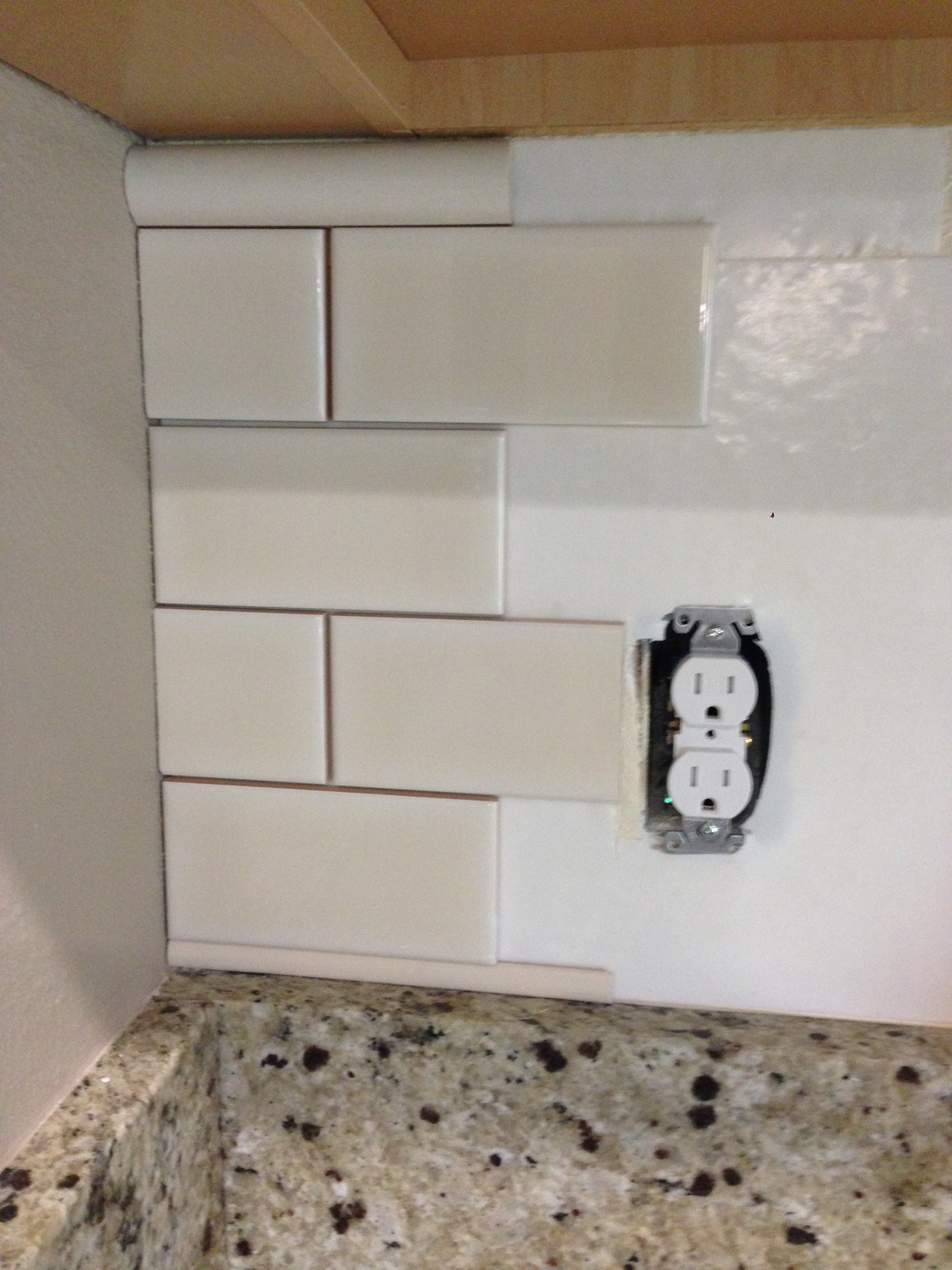 Diy Kitchen Backsplash Frills Drills, How To Border Subway Tile
